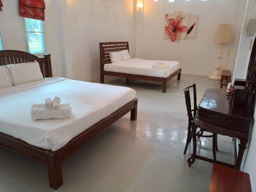 Family House 4